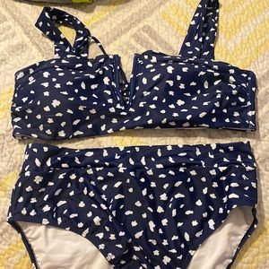 XL two piece swimsuit. Navy and white. Never worn before